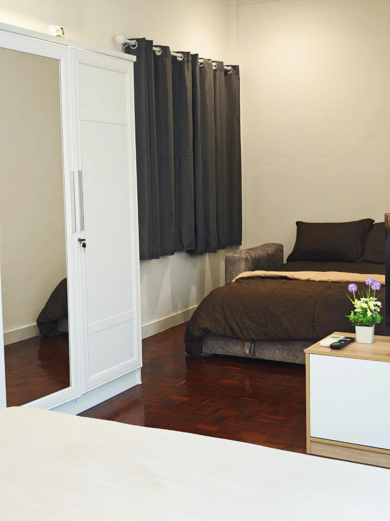 Homey Stay And Cafe By Hematoa Bangkok Kültér fotó